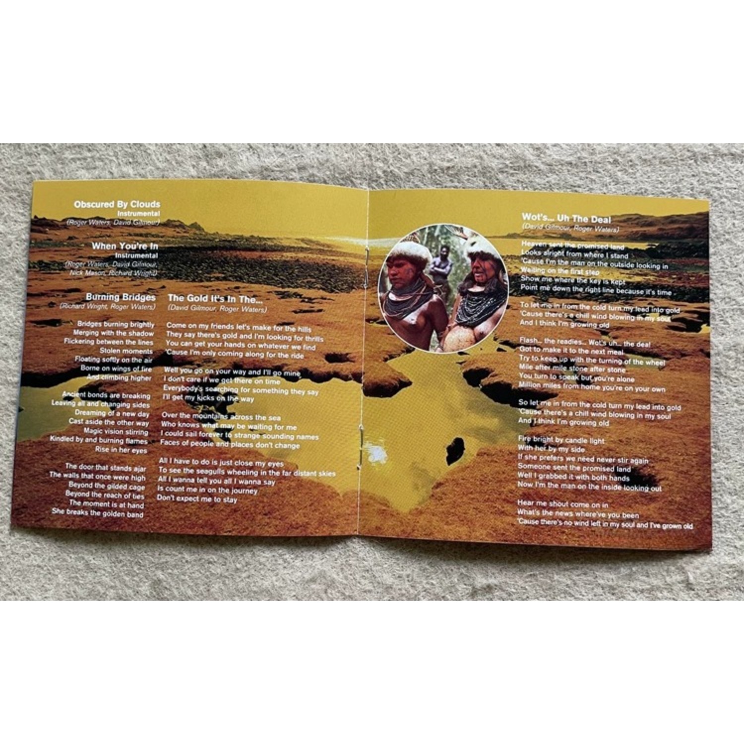 Album CD Bertema Psychedelic R - Decor Lighting Fans ulasan dan harga