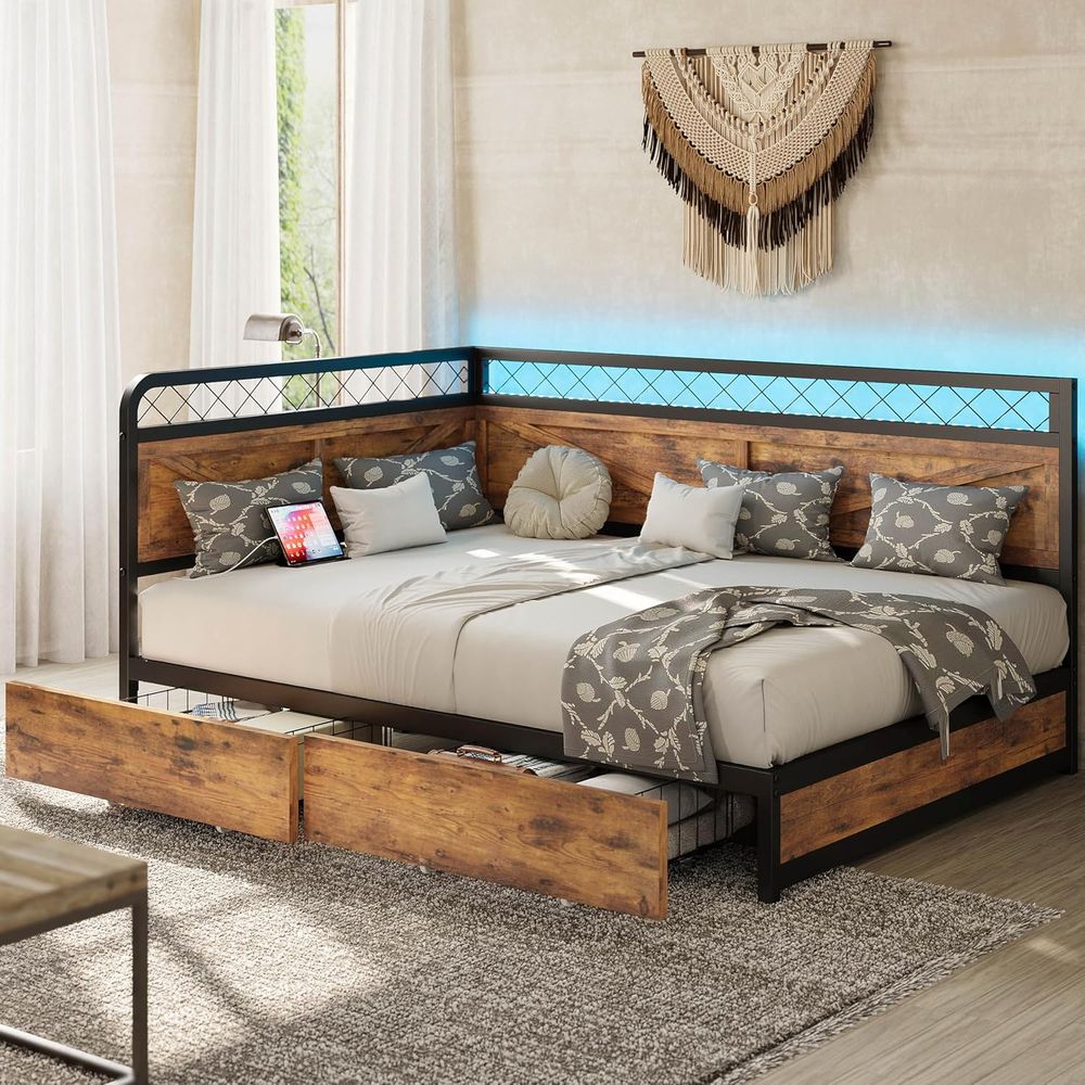 Tempat Tidur ANCTOR dengan Pen - Furniture Lighting & Decor Magazine ulasan dan harga