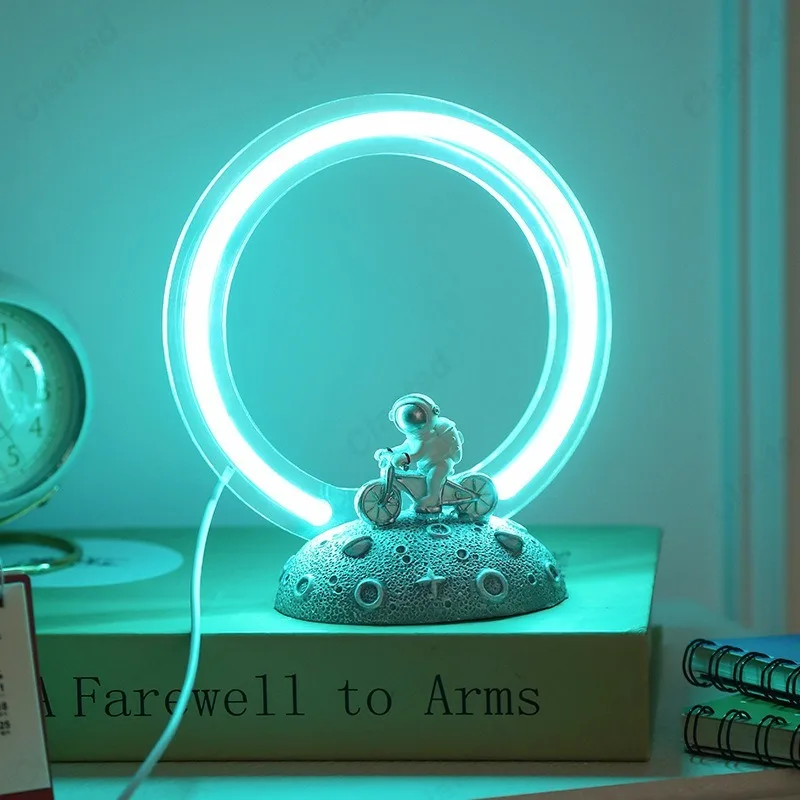 Lampu Malam Astronot LED Kreat - Decor Lighting Fixtures ulasan dan harga